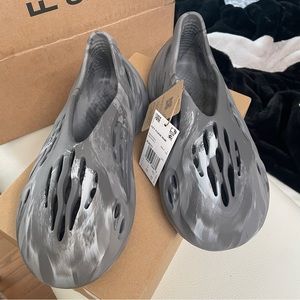 New Authentic Yeezy Foam Runner Turquoise